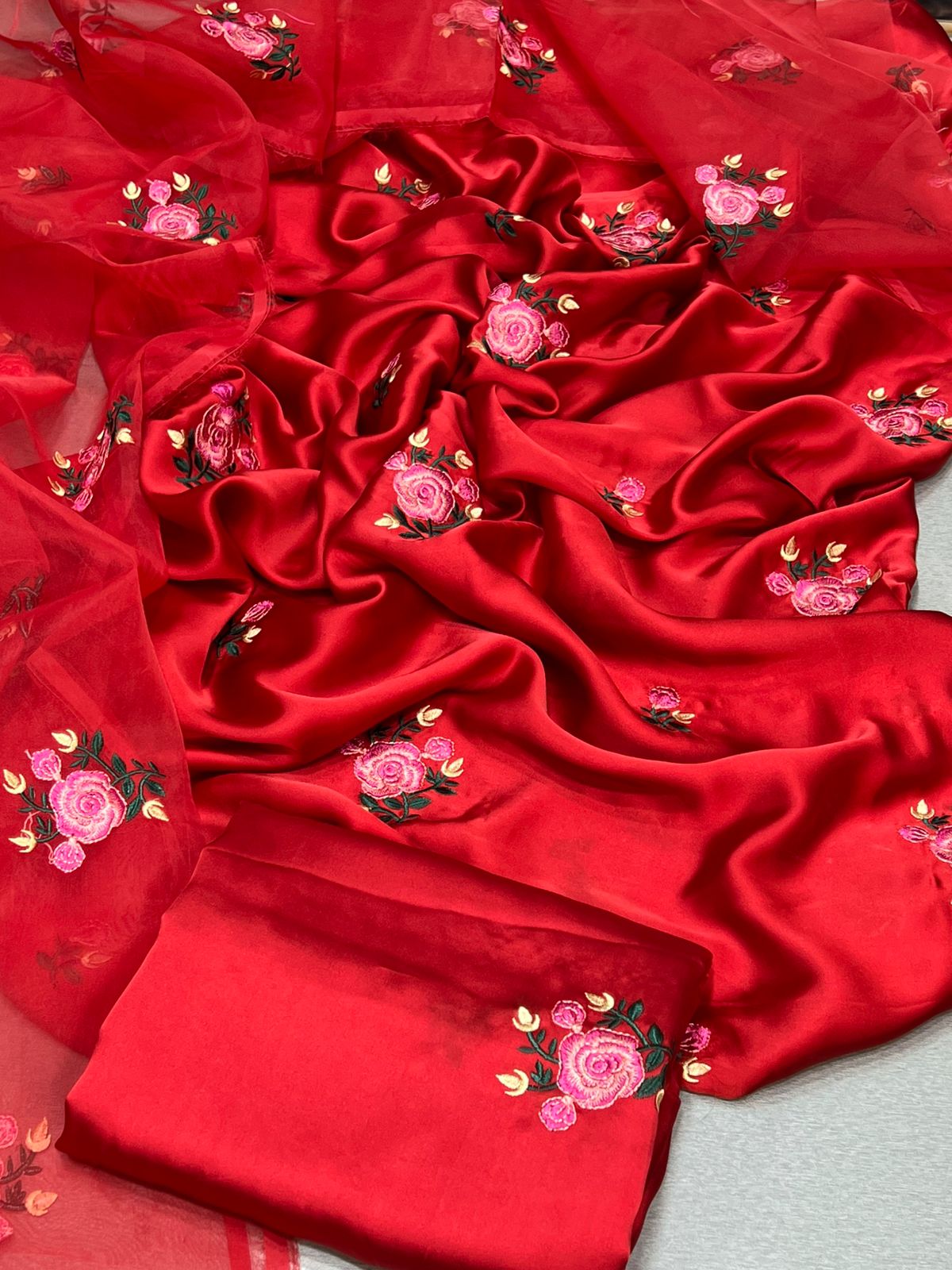 FANCY IMPORTED SHAMOOZ SILK 3 PIECE EMB UNSTICHED SUIT FOR WINTER 2025-2026 RED