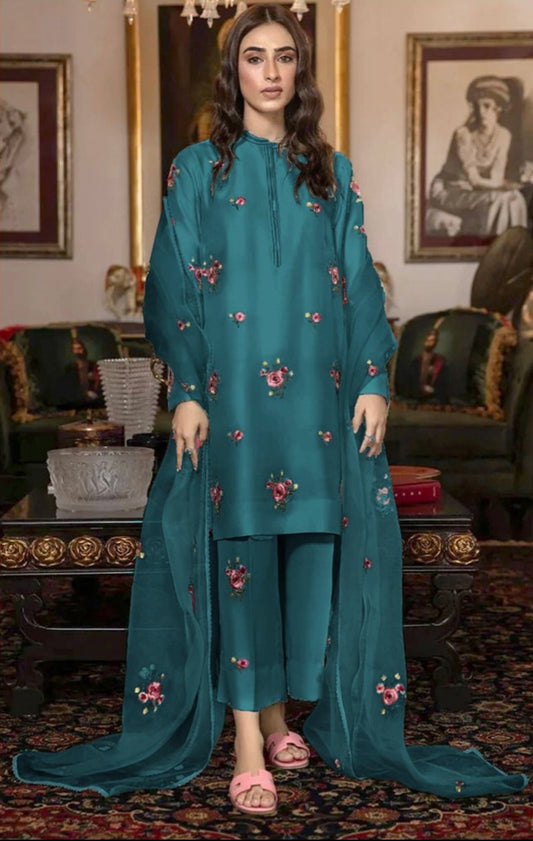 FANCY IMPORTED SHAMOOZ SILK 3 PIECE EMB UNSTICHED SUIT FOR WINTER 2025-2026 ZINC