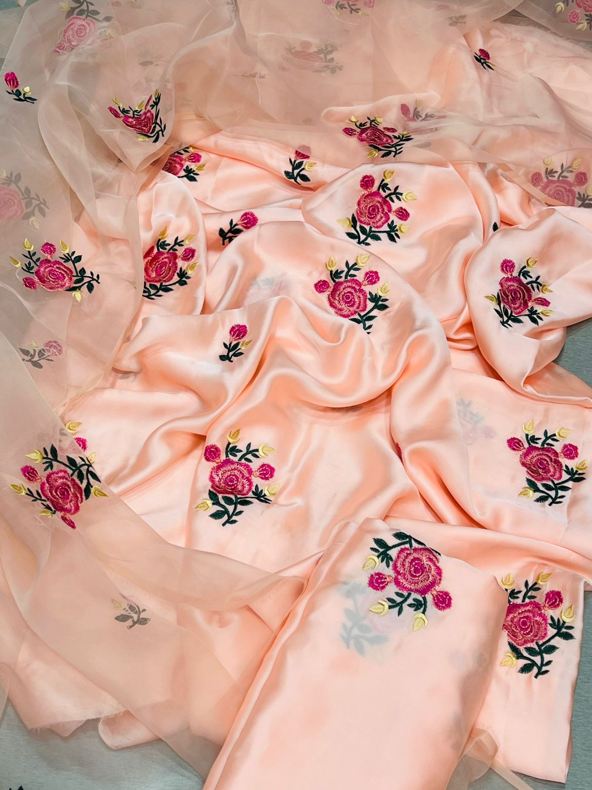 FANCY IMPORTED SHAMOOZ SILK 3 PIECE EMB UNSTICHED SUIT FOR WINTER 2025-2026 TEA PINK
