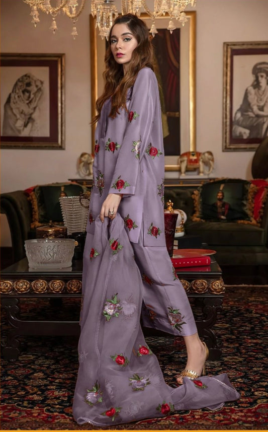 FANCY IMPORTED SHAMOOZ SILK 3 PIECE EMB UNSTICHED SUIT FOR WINTER 2025-2026 LAVENDER